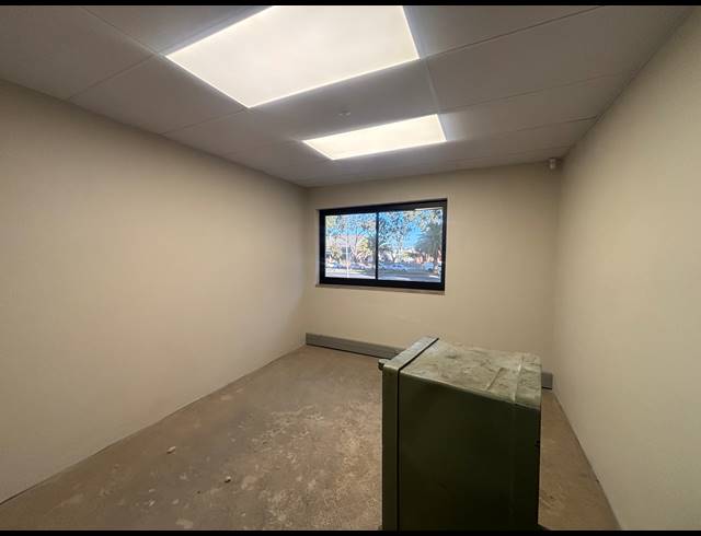 1,972M² WAREHOUSE TO LET IN BEACONVALE